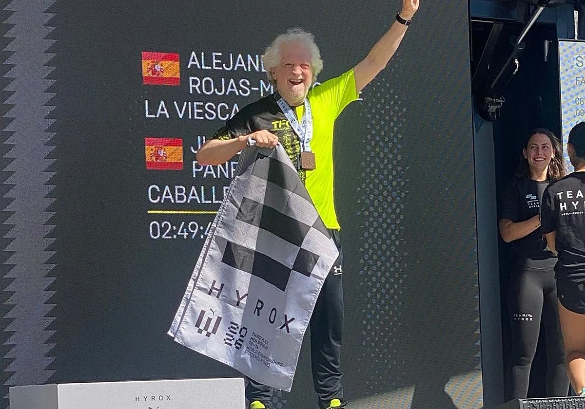 Alejandro Rojas-Marcos, exacalde de Sevilla y deportista de élite a los 85 años: «No quiero que la vejez me gestione a mí, la quiero gestionar yo»