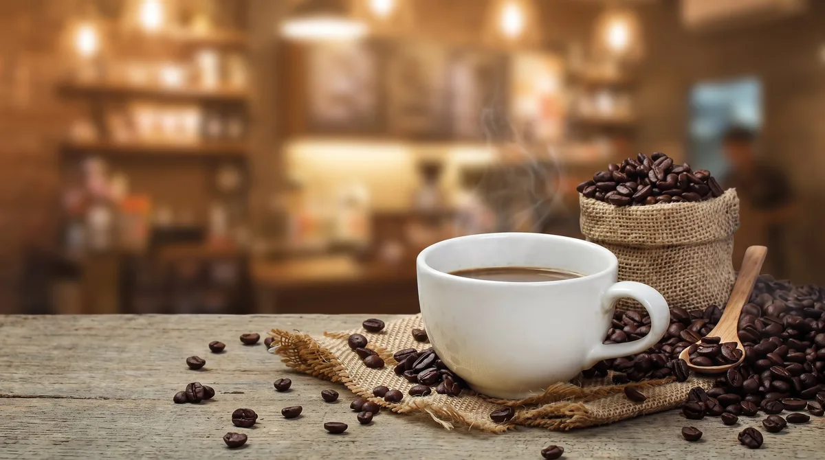 Una tradicional cafetería porteña entró en concurso: cerró locales, despidió empleados y enfrenta una deuda de $1.500 millones