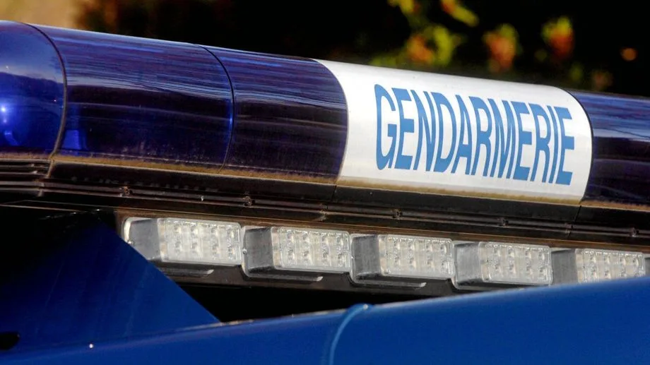 "Il filmait des vidéos pour TikTok" : un homme muni d'un couteau interpellé près d'un collège des Ardennes