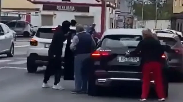 Suspeitos de carjacking no Carregado investigados por crimes violentos