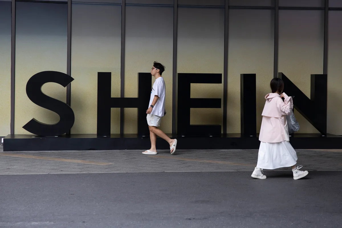 La tasa europea de 3 euros provoca el desplome de los envíos procedentes de China: Temu, Shein y AliExpress registran caídas de ventas de hasta el 40%