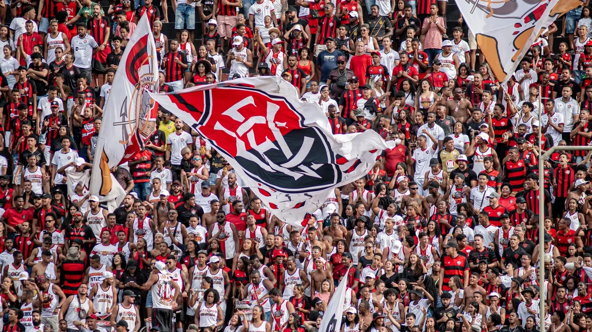 Campeão da Libertadores lista Barradão entre estádios de maior pressão no Brasil