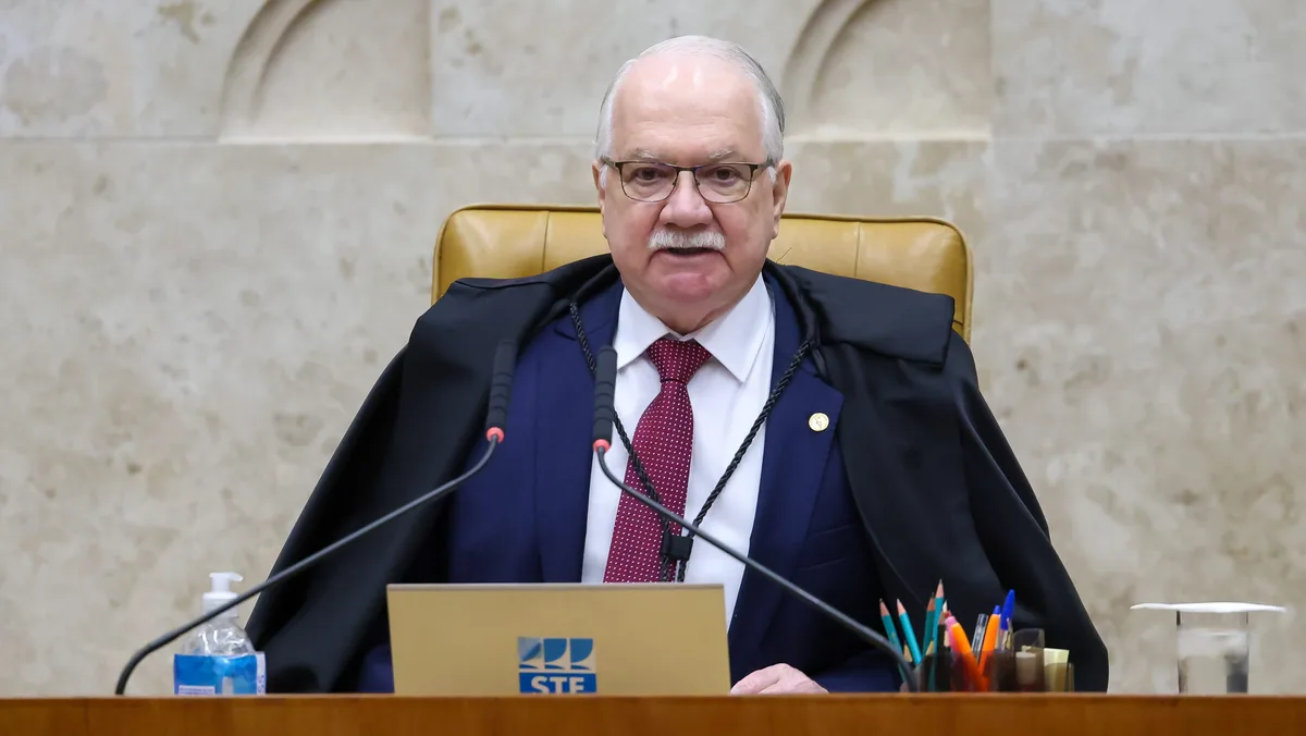 Fachin abre sessão do caso Moraes-Vorcaro: “A história olhará para este momento”