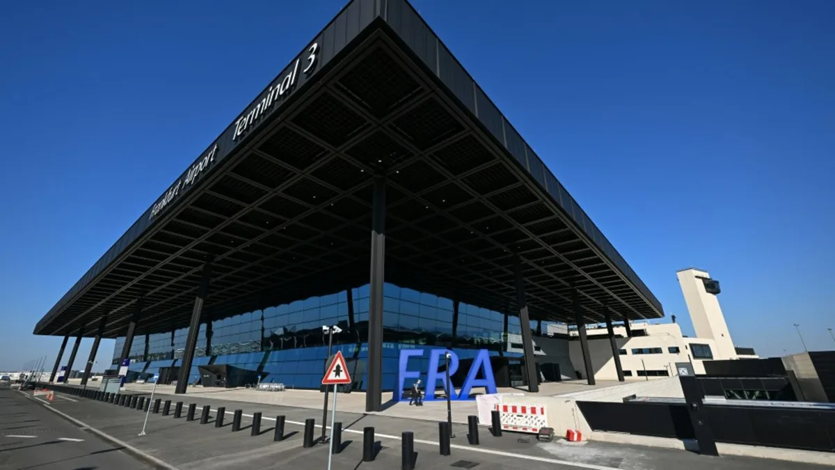 Nach Infektion mit Malaria: Beschäftigter von Frankfurter Flughafen gestorben