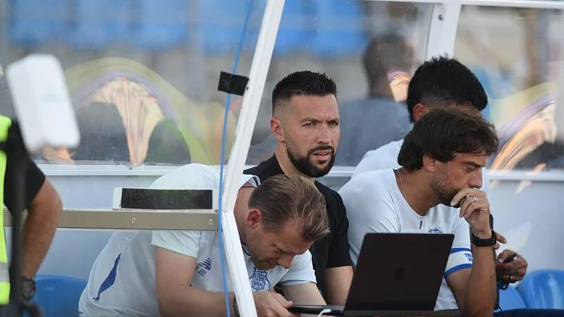 Francesco Farioli: «Aconteceram coisas estranhas...»
