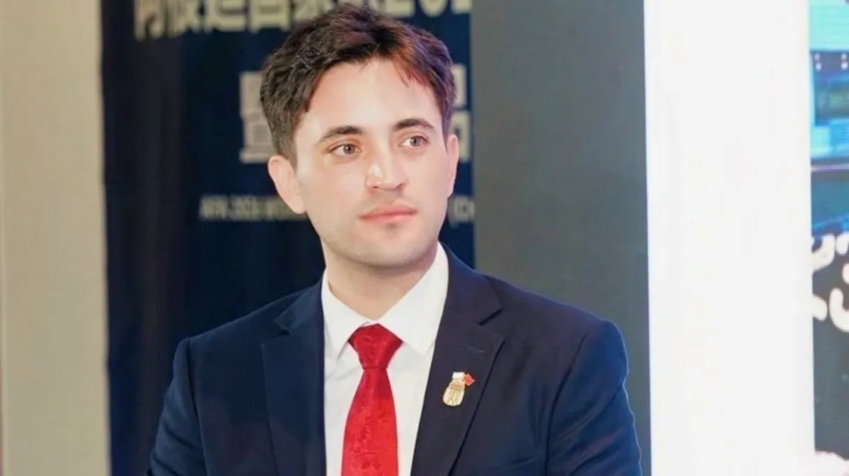 Brian González, argentino en China desde los 18 años: “La ropa y el consumo es muy barato, te llega todo en 2 días”