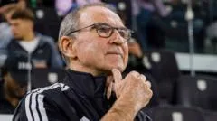 O'Neill hopeful on transfers despite Champions League play-off exit