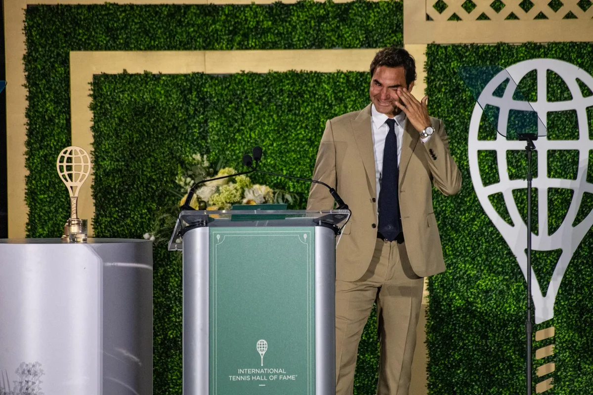 Intronisé au Tennis Hall of Fame, Roger Federer était débordé par l’émotion