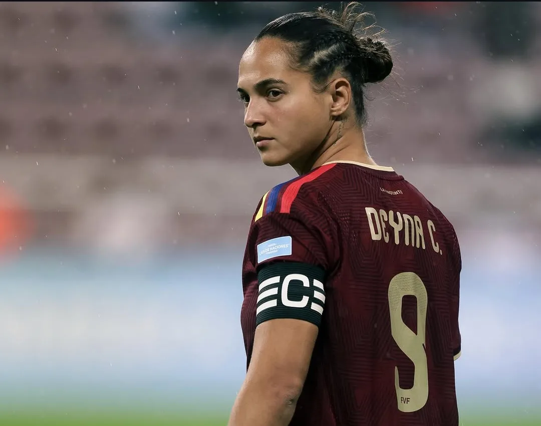 Las barreras que hacen “estar lejísimos” al fútbol femenino venezolano de otros países americanos