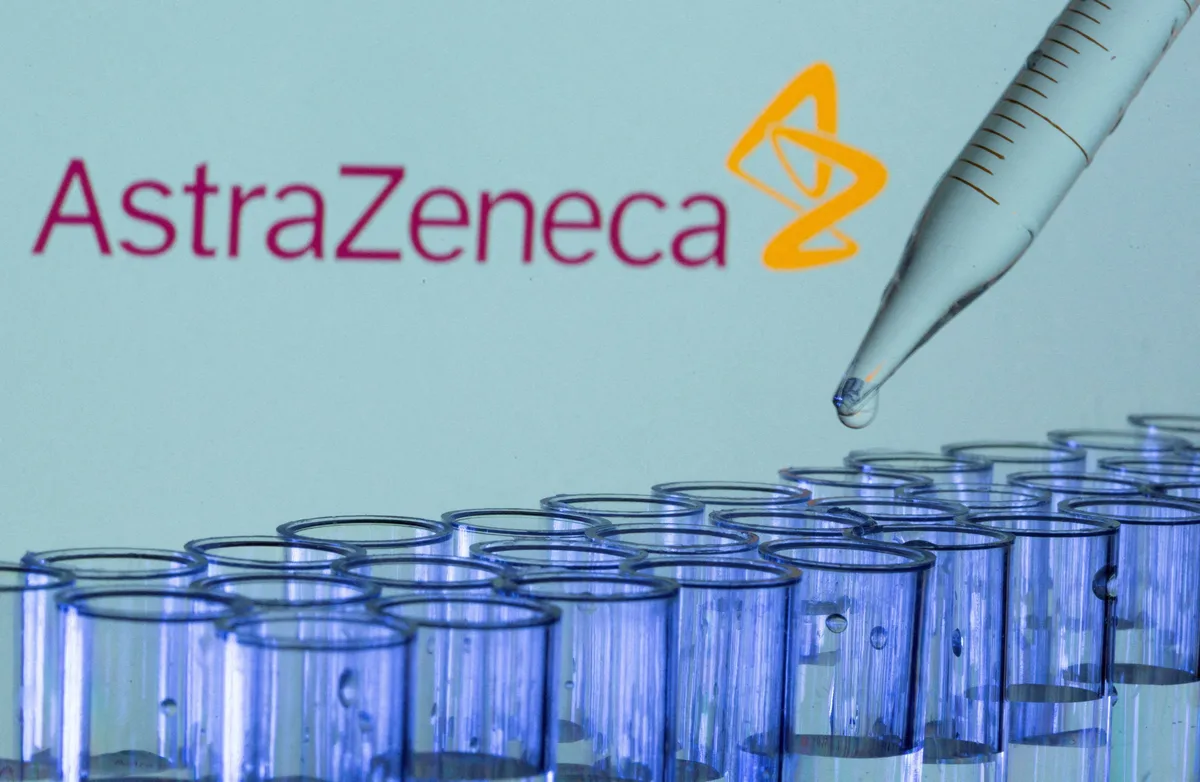 AstraZeneca halts key lung cancer trial after setback