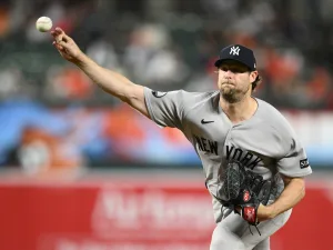 Gerrit Cole supera a Clemens en la lista de ponches de los Yankees