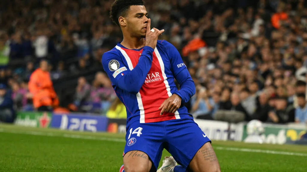 Le PSG impressionne encore avec une victoire de folie à Manchester City
