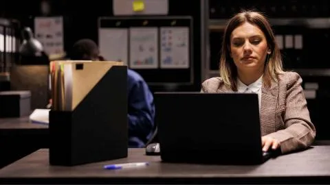 El riesgo de espionaje en reuniones de dirección, consejos de administración y negociaciones