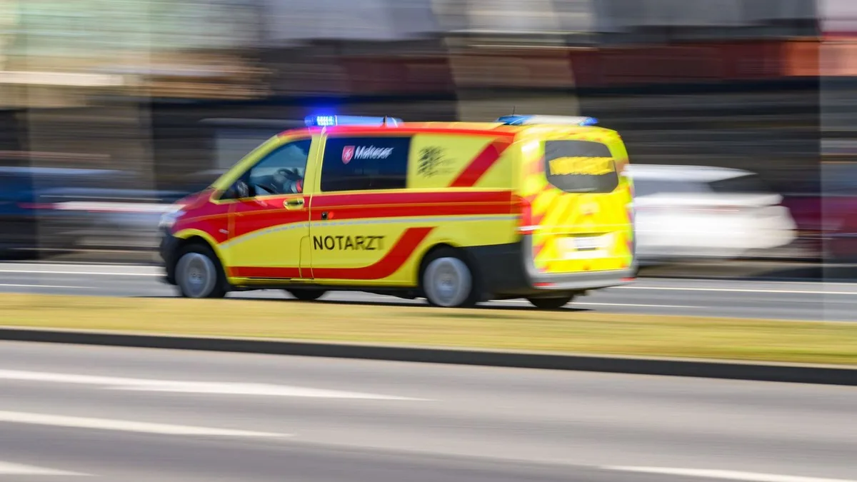 Unfall in Waltenhofen: Notlandung missglückt: Kleinflugzeug überschlägt sich