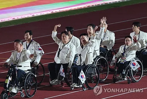 저마다의 빛, 함께 밝힌 무대…아이치·나고야 장애인AG 개막