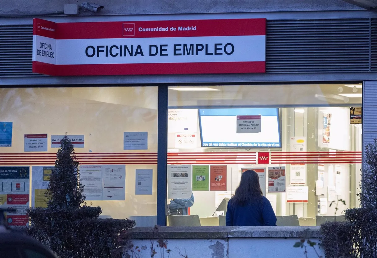 La Seguridad Social dejará de notificar por carta a los trabajadores que estén de baja médica: el cambio llega este 1 de septiembre