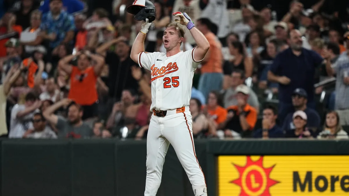 Yankees edge Orioles after Pete Alonso’s deep fly in 7th is ruled foul