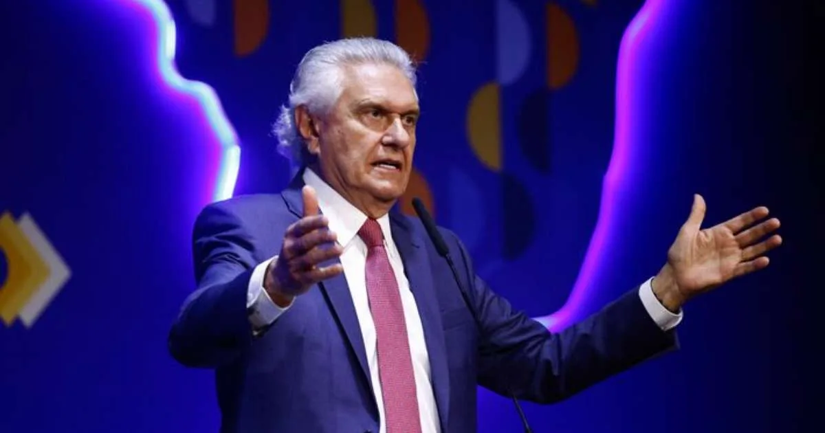 Caiado diz que Flávio 'não tem estatura moral' para a Presidência e que Lula 'assalta' os cofres públicos