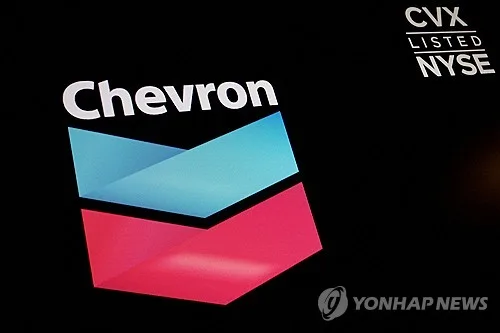 트럼프 '베네수 원유' 눈독에 美에너지 기업도 줄지어 투자