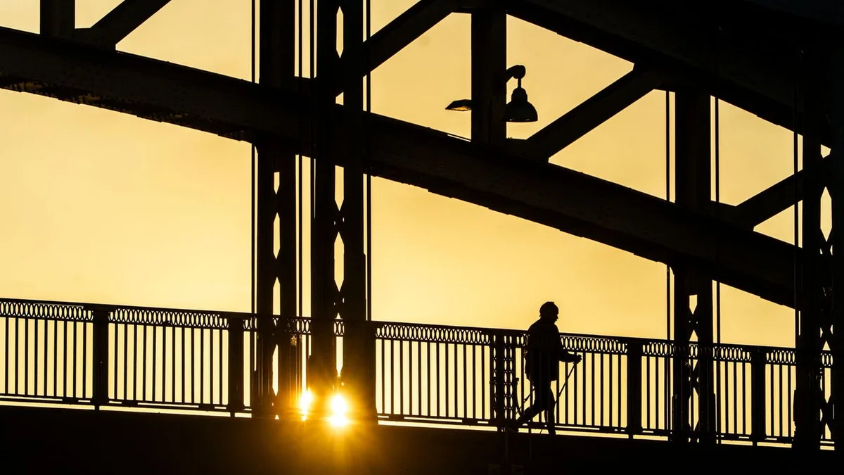 Regen und Gewitter: Montag sonnig – sonst immer wieder Schauer und Gewitter