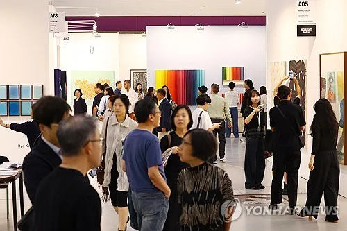 막오른 프리즈·키아프…세계 갤러리·컬렉터 서울로 모여