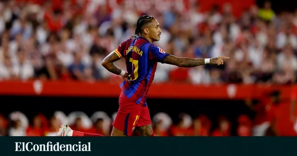 El mejor Raphinha aniquila la valentía del Sevilla y deja imbatido al Barça antes del parón (1-3)