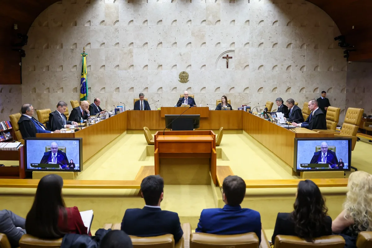 Fux joga para Lula responsabilidade por ‘PF paralela’ que ‘peita ministros do STF’