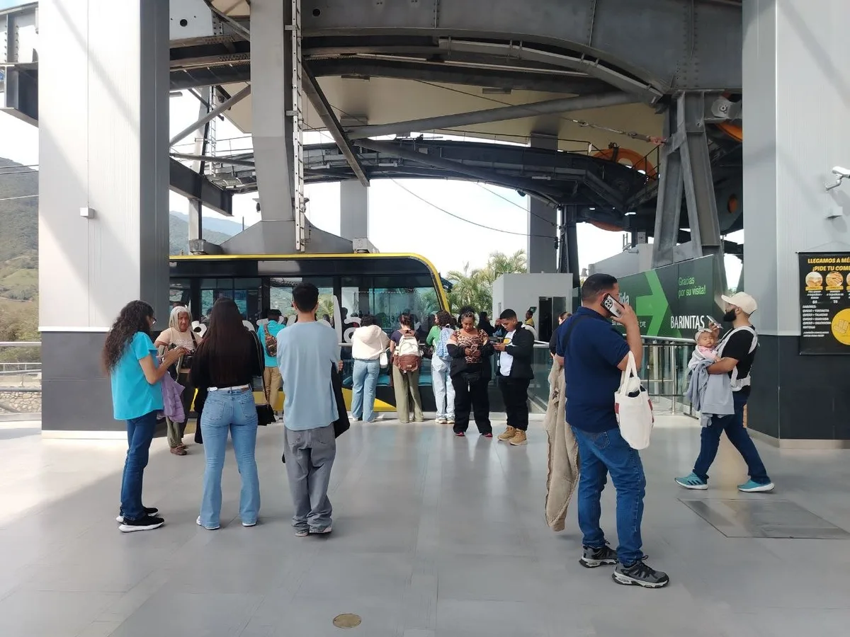 Teleférico de Mérida reabrió sus puertas, pero "sin luz no hay paraíso"