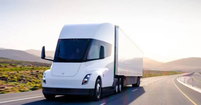 Tesla Semi. Vendas na Europa arrancam e encomendas disparam