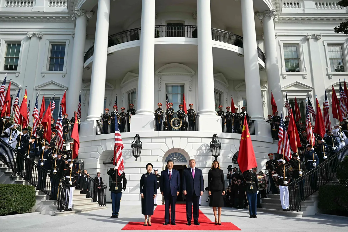 "La trampa de Tucídides puede ser evitada": Trump recibe a Xi Jinping con pompa y circunstancia para tapar las tensiones entre las dos superpotencias