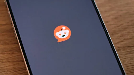 Redditが投稿やコメントをAI音声で読み上げる動画をテスト中
