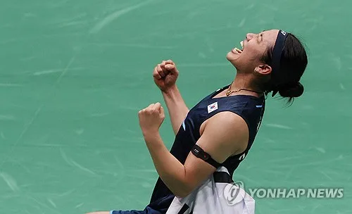 '승률 98.4％' 안세영, 덴마크오픈 결승행…야마구치와 맞대결
