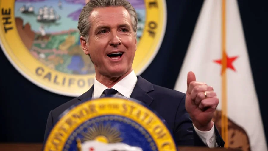 Waldbrände: Kalifornische Abgeordnete legen Waldbrandplan vor – Zentrale Forderungen von Gouverneur Newsom bleiben außen vor