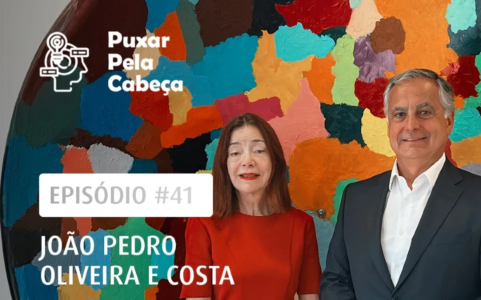 “Transparência”. Ouça o podcast “Puxar pela Cabeça” com João Pedro Oliveira e Costa