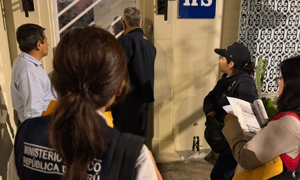 Detienen en Lima a 13 venezolanos y peruanos por presunta explotación sexual de mujeres