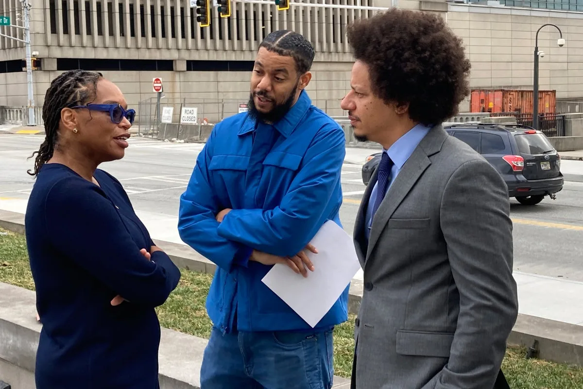 Comedians settle lawsuit over ‘demoralizing’ search program at US airport