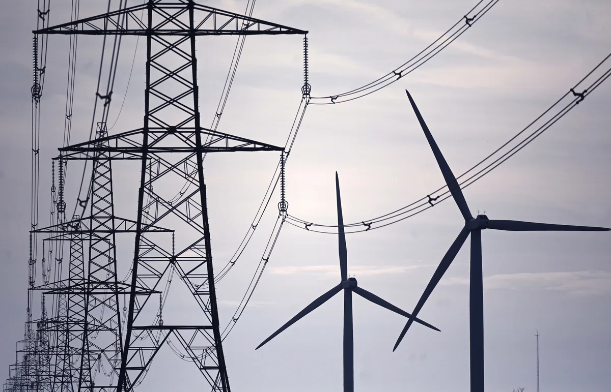 Comprar a REN não vai fazer baixar o preço da electricidade