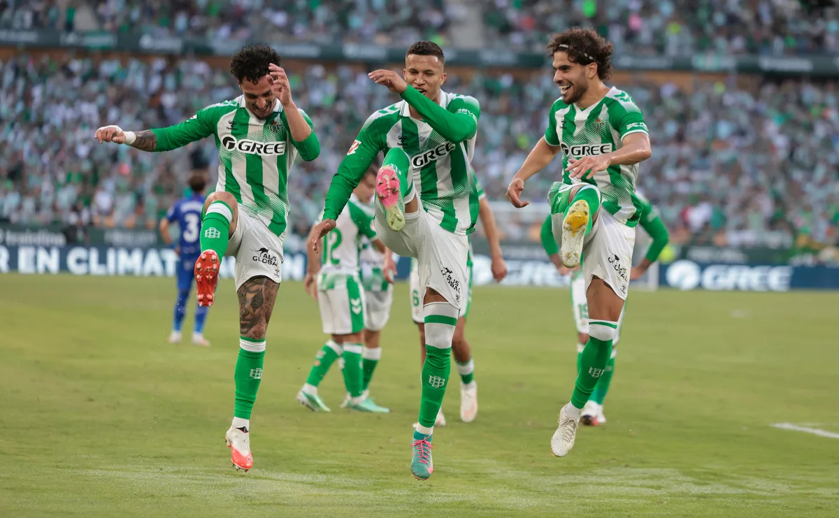 Abde ilumina al Betis