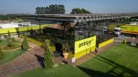 Companhias aéreas enfrentam impasse sobre novas classes executivas; entenda
