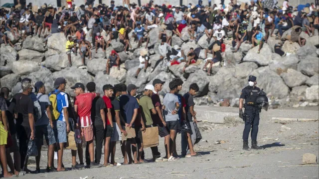 Marrocos pede repatriamento de sobreviventes e mortos ainda em Ceuta