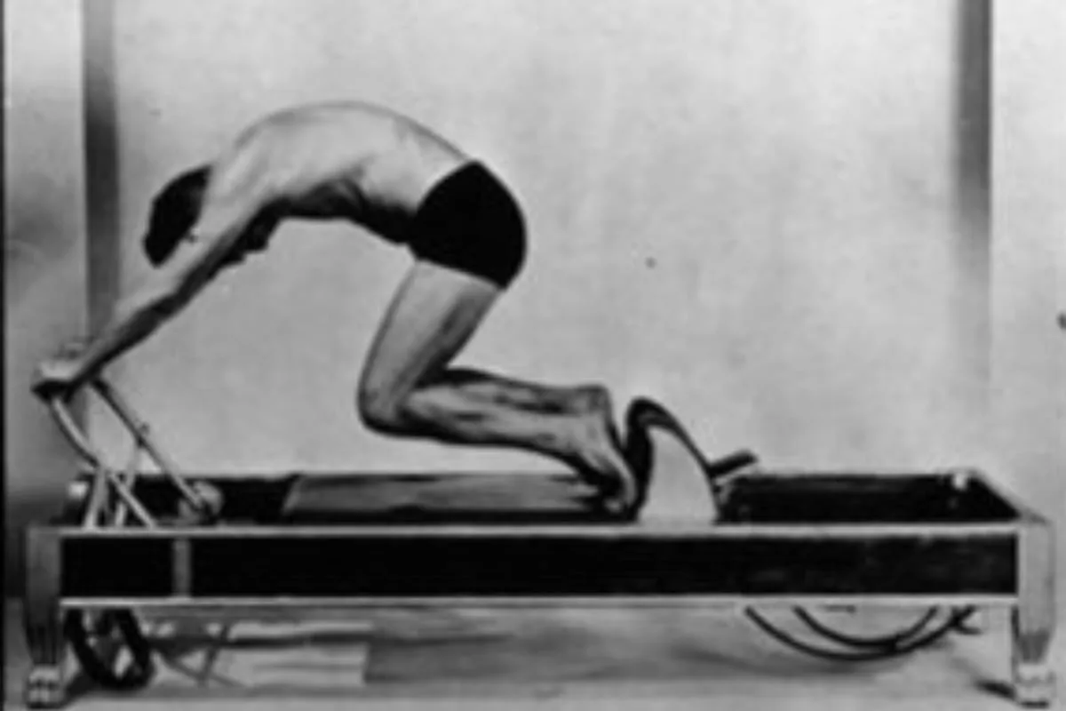 Joseph Pilates: “La felicidad está subordinada al bienestar físico por encima del nivel social o económico”