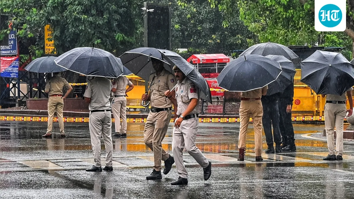 Delhi court slams Gujarat cops for 'hanging' minor boy as 'bait' to make father surrender