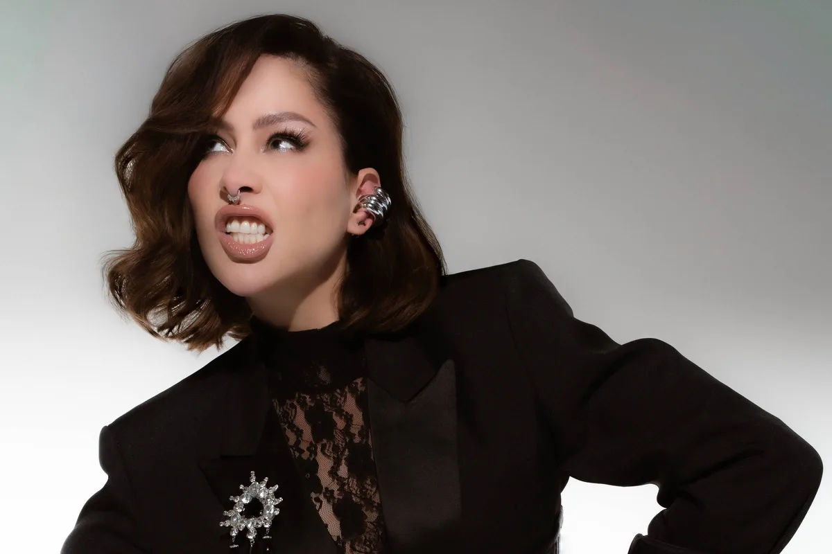 Pitty compara novo disco sobre angústias e términos a dois anos de terapia