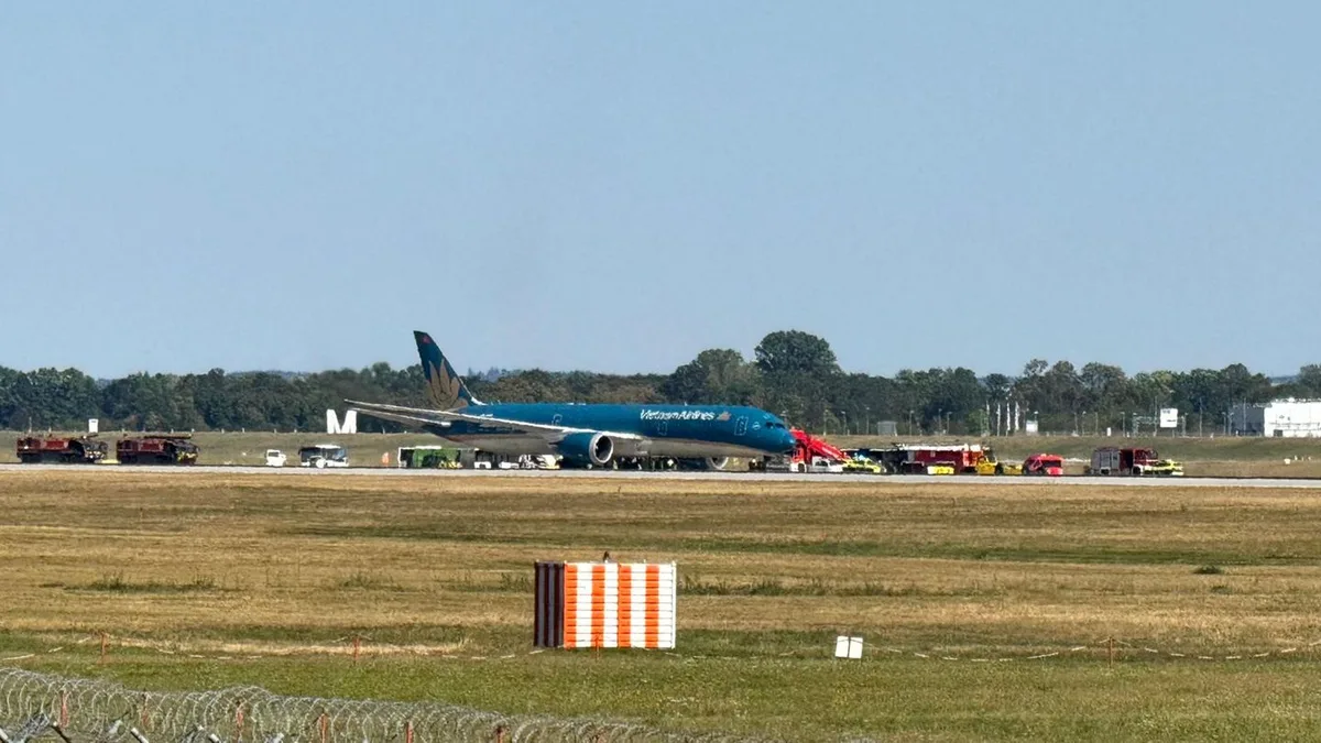 Luftverkehr: Untersuchungen zu defekter Maschine am Münchner Flughafen