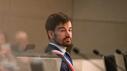 "Je souhaite que la justice puisse faire sereinement son travail" : le maire de Chartres ne veut pas accueillir le premier concert de la tournée de Patrick Bruel