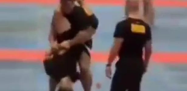 Atleta de jiu-jitsu perde movimentos após sofrer golpe ilegal em competição