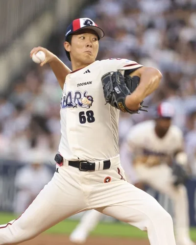 '6이닝 1실점' 최민석, 다승 단독 선두…2연승 두산 5위 굳히기(종합)