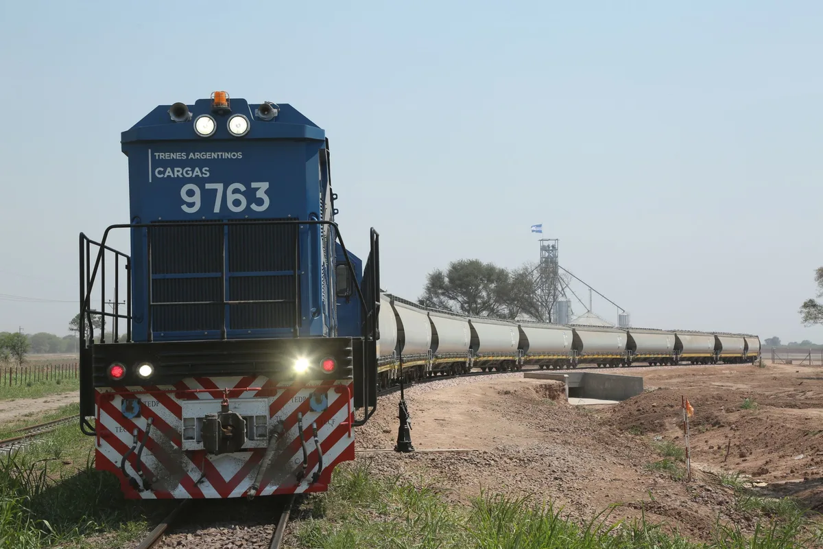 Salen los pliegos para privatizar el Belgrano Cargas: ¿con qué condiciones?