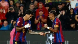 7-2! Barcelona «despacha» Racing com golaço de Cancelo e hat-trick de Raphinha