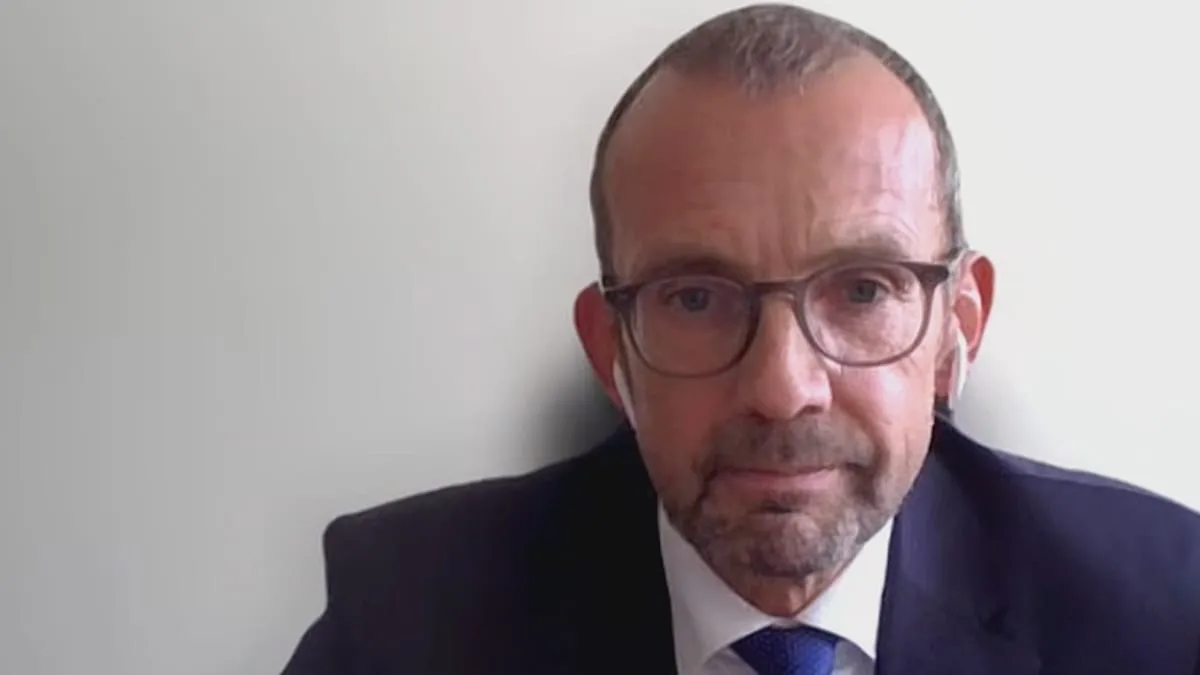 „Es werden weitere Maßnahmen folgen, die auch schmerzhaft und spürbar für Russland sein werden“